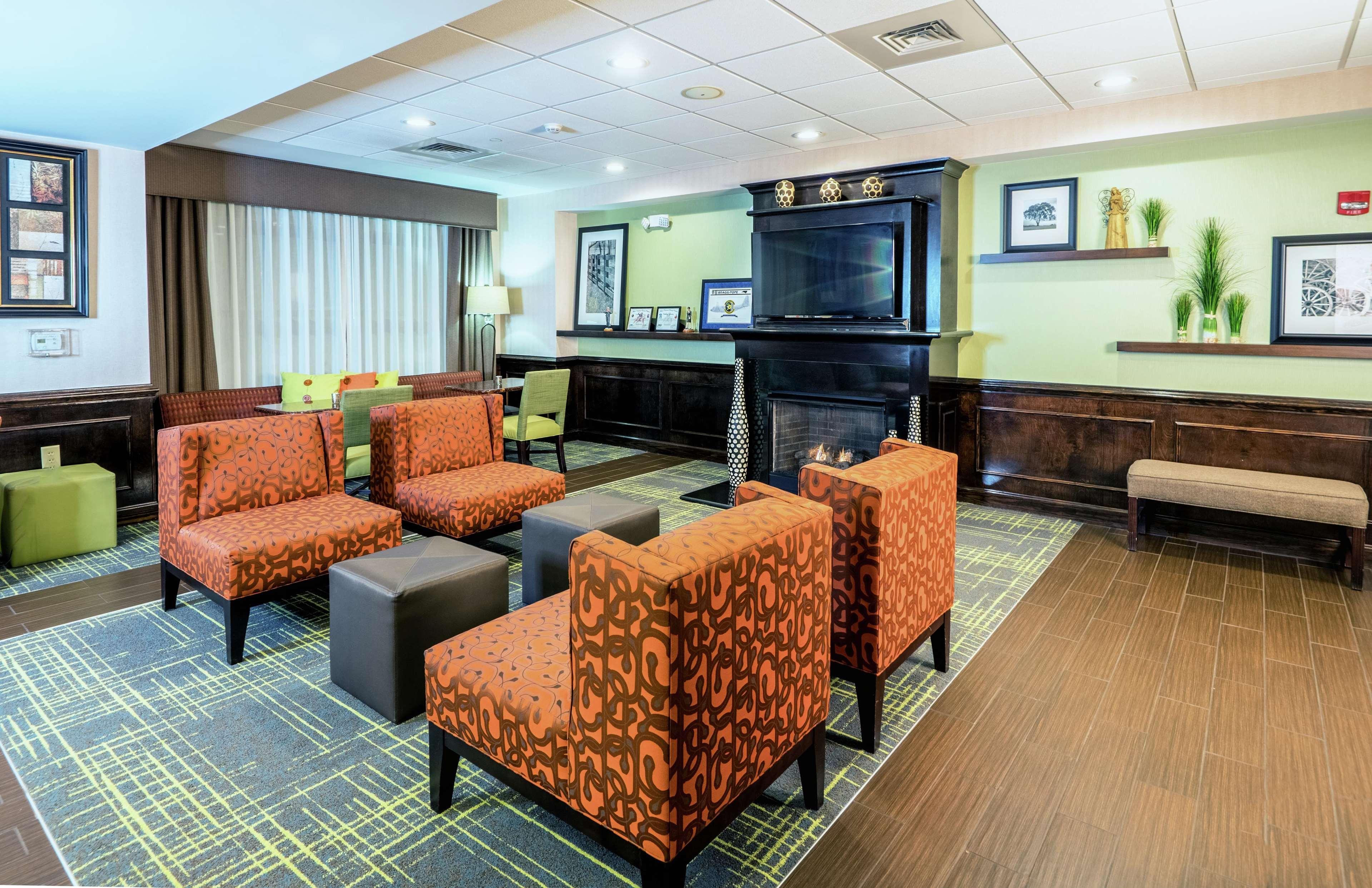 Hampton Inn Spring Lake Fayetteville Bagian luar foto