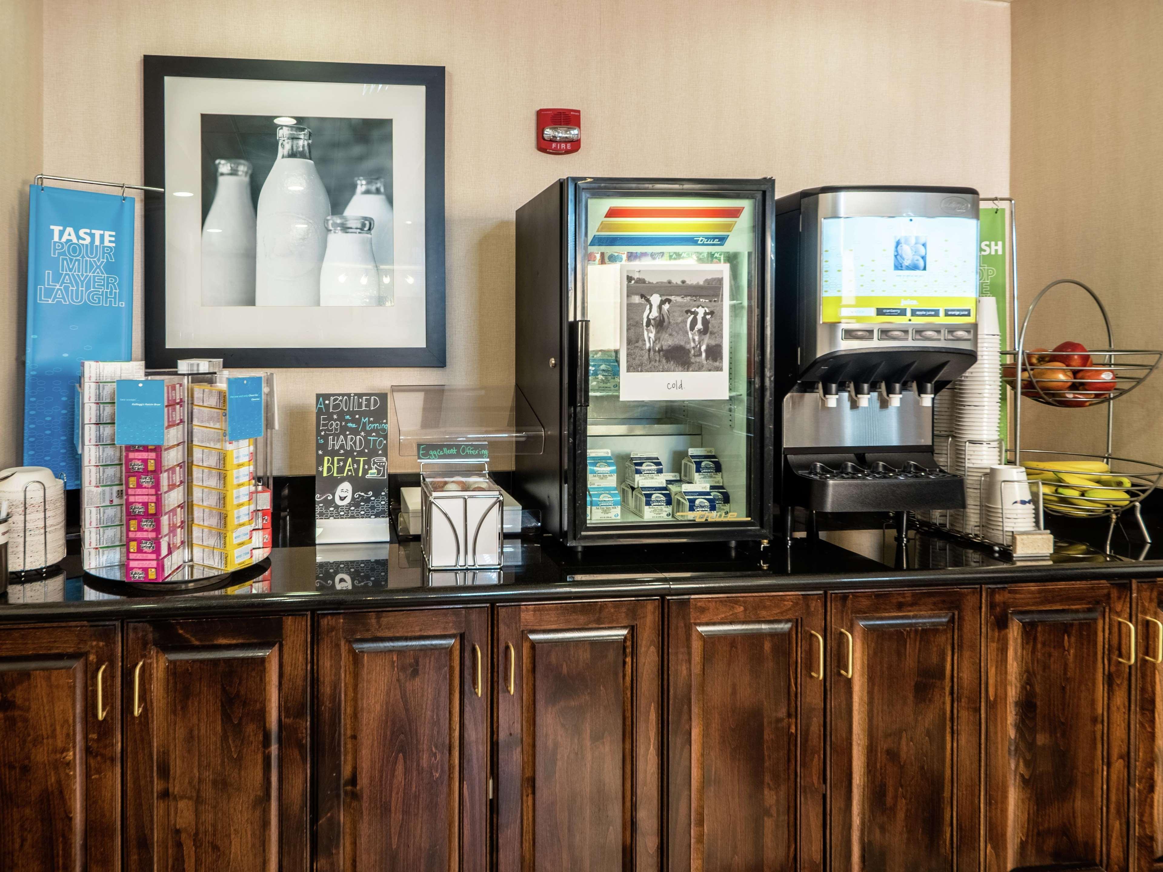 Hampton Inn Spring Lake Fayetteville Bagian luar foto