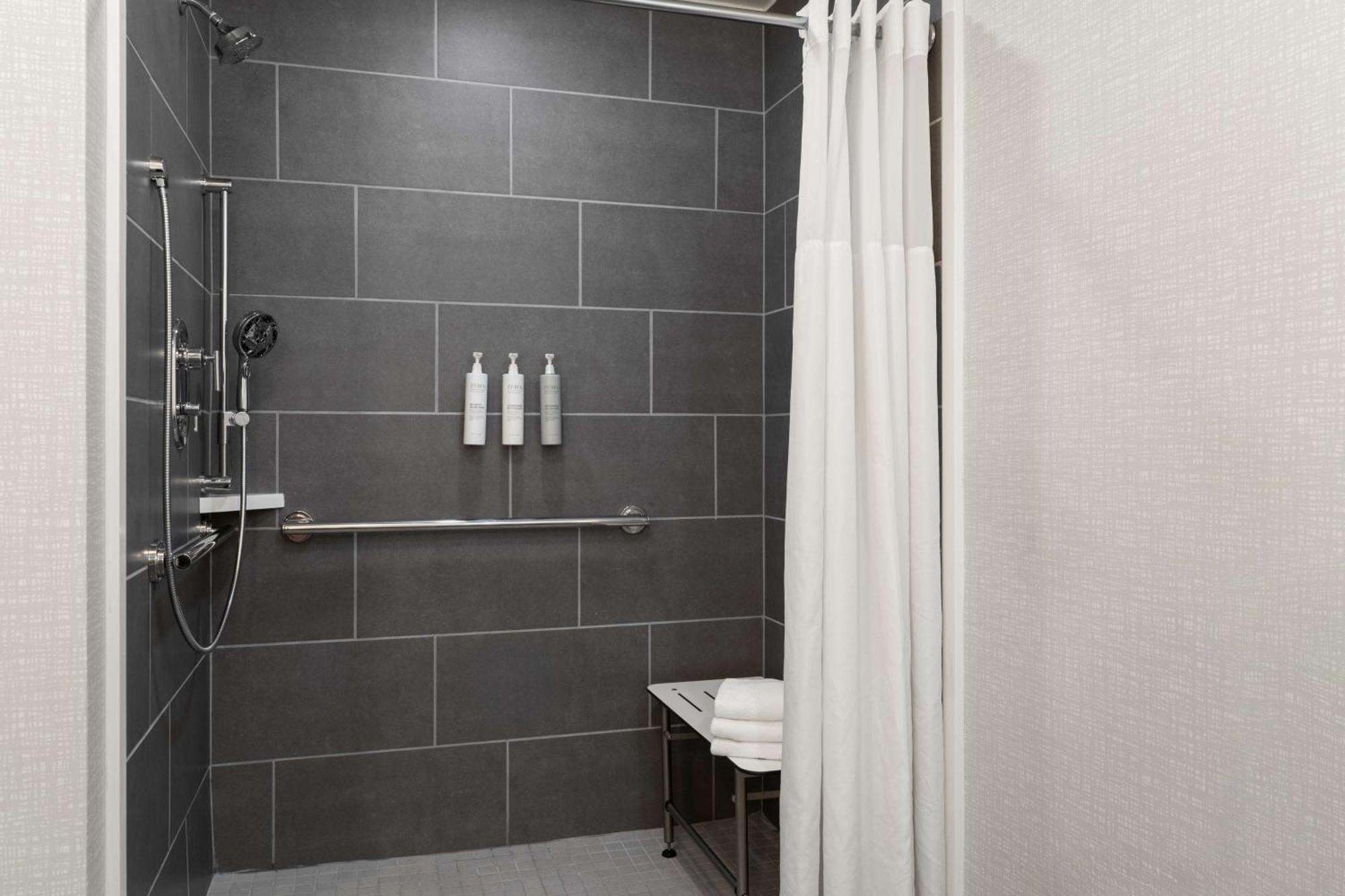 Hampton Inn Spring Lake Fayetteville Bagian luar foto